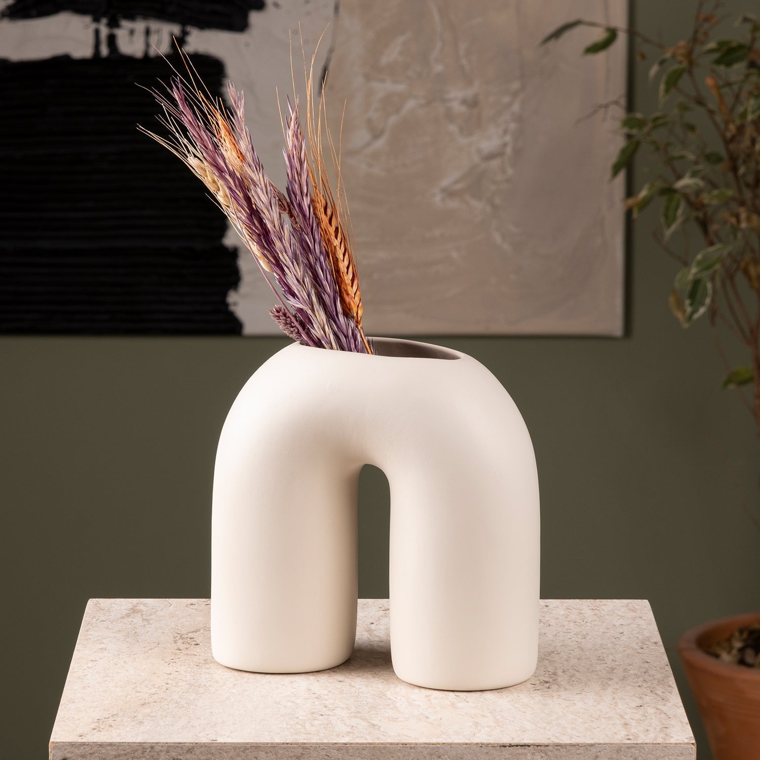 Nirva Ceramic Vase