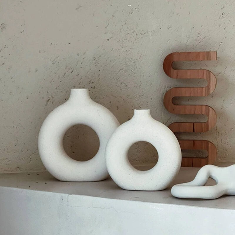 Nordic circular hollow ceramic vase set